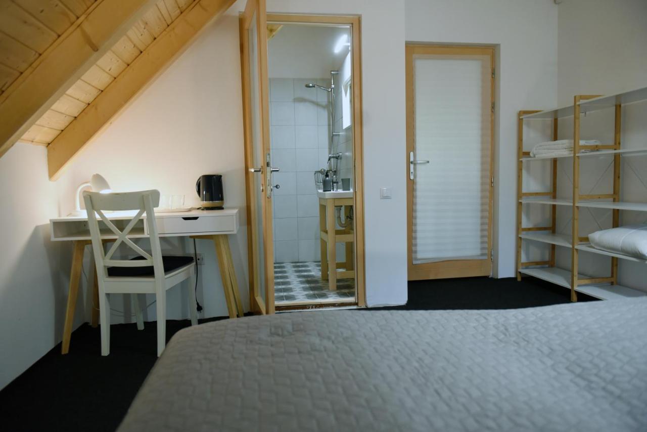 Aster Panzio Bed and Breakfast Cîmpu Cetăţii Exteriör bild